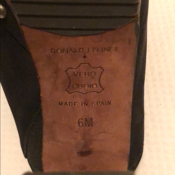 WORN ONCE Donald J Pliner Clogs - Picture 7 of 7